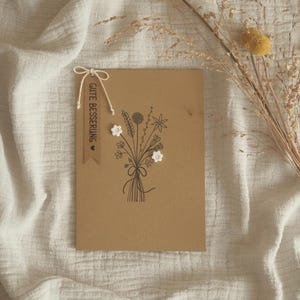 Gute Besserung Karte mit Blumen - Handgemachte Genesungskarte aus Kraftpapier | Blumenkarte mit Umschlag | Karte zur Genesung mit Blumen