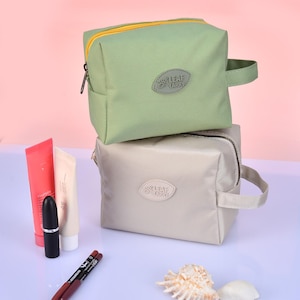 Thermal bag,Multi-Purpose Thermal Bag ,medicine bag,makeup bag, baby food bag, gift ideas, insulated cooler and warmer