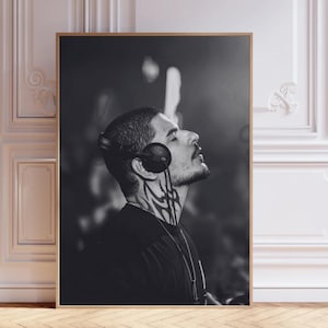 Vintage Culture Poster – House Music Wall Art – Techno Room Decor – Ibiza Club Print – Electronic DJ Gift – Berlin Underground Poster