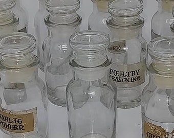 ONE Vintage Apothecary Spice Jar. Vintage Japan Spice Jar. Some have labels, some do not