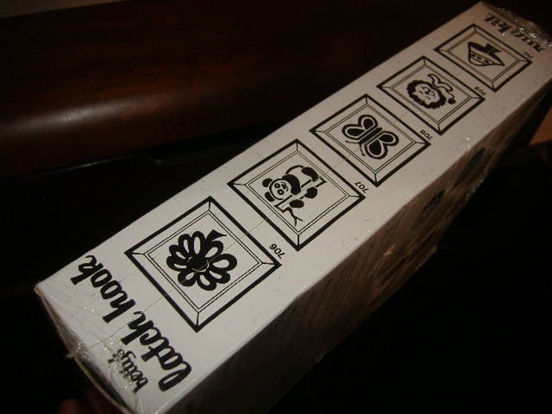 1978 Betty/'s Rug Squares Latch Hook Kit Mushroom Pattern UNOPENED 12 x 12 70/'s Boho Latchhook
