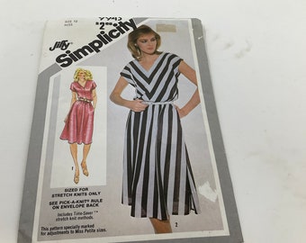 Completely 80’s Jiffy Simplicity Pattern 9943 Women’s Size 12 Stretch Knit Clothing Dress Pattern