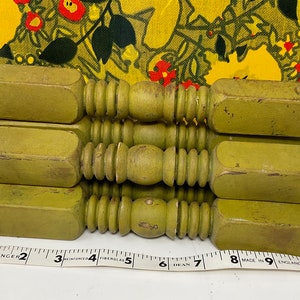 Salvaged Table Legs in Great Old Farmhouse Green Color. Spindles.