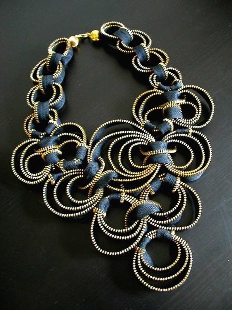 The Chained Bubbled Zipper Necklace in Black image 1