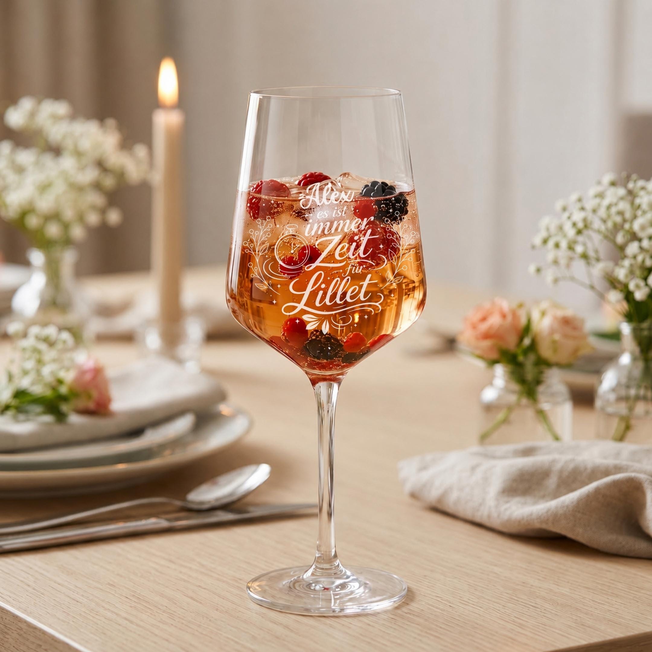 Großes cocktail glas