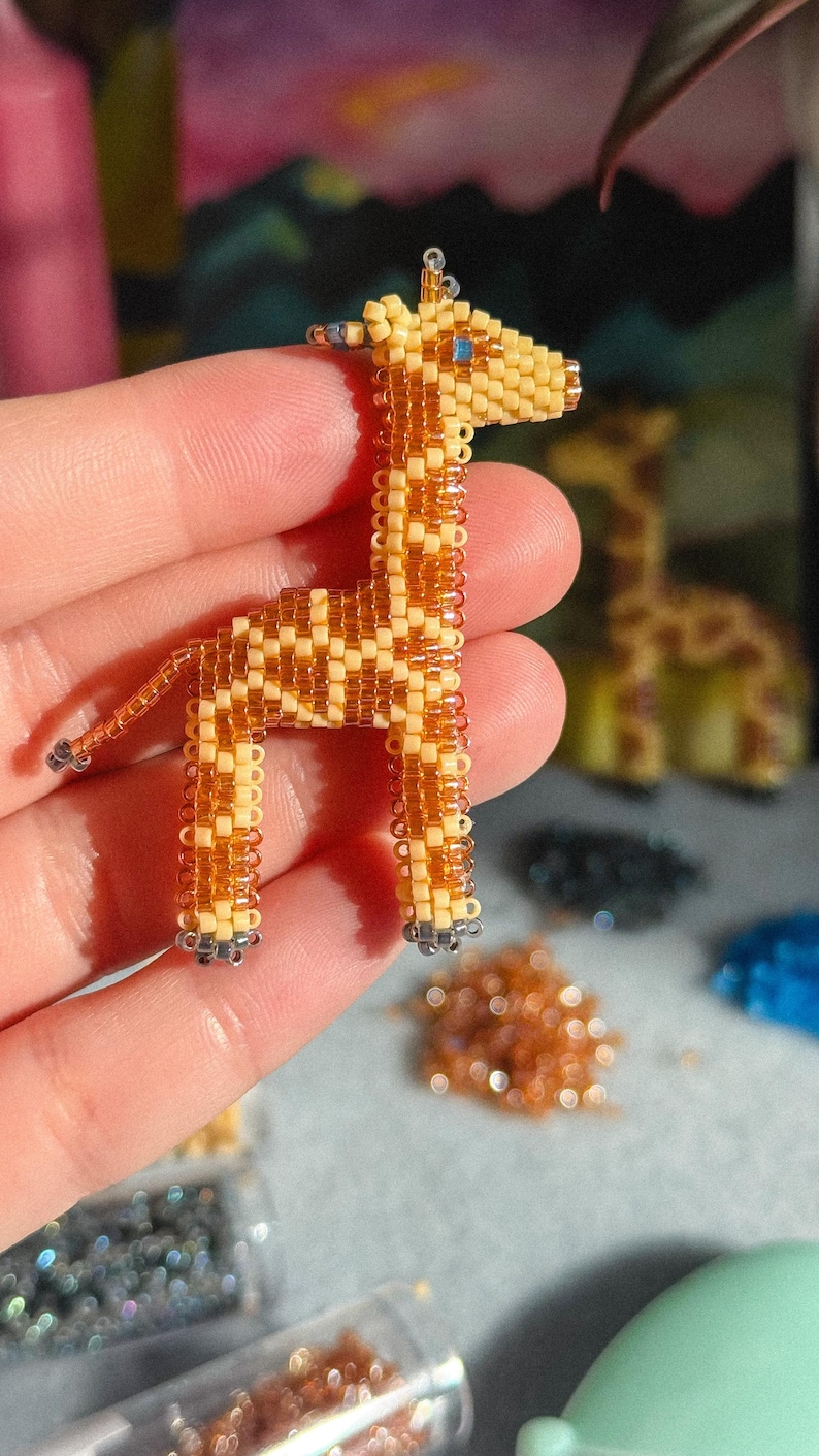 3D Beaded Giraffe PDF Pattern | Peyote & Brick Stitch Tutorial | DIY Animal Charm | Adventurous Beginner Step-by-Step Bead Pattern image 5