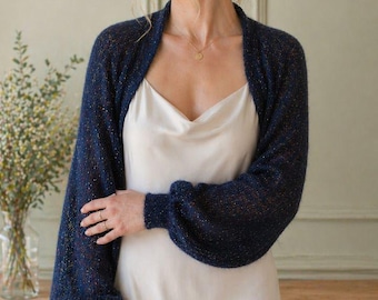 Bolero de boda de mohair azul marino, chaqueta nupcial brillante con lentejuelas, capa de punto azul medianoche, suave sobrevestido nupcial, elegante chal de mohair.