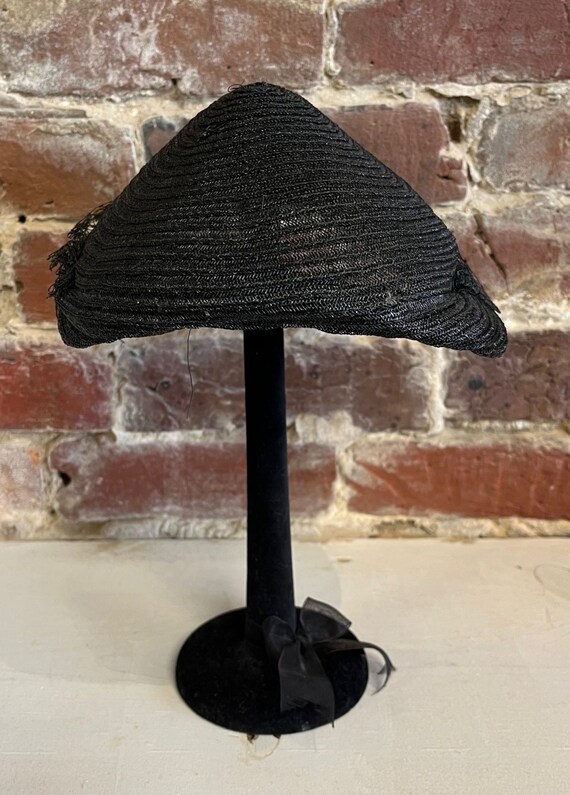 Vintage Black Straw Topper Hat, Veil, Small Flowe… - image 5