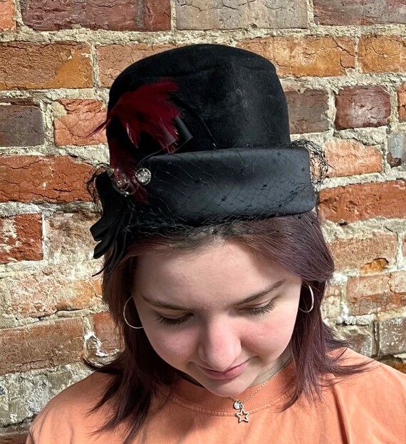 Milbrae Black Felt Vintage Hat, Red Feather, Rhin… - image 3