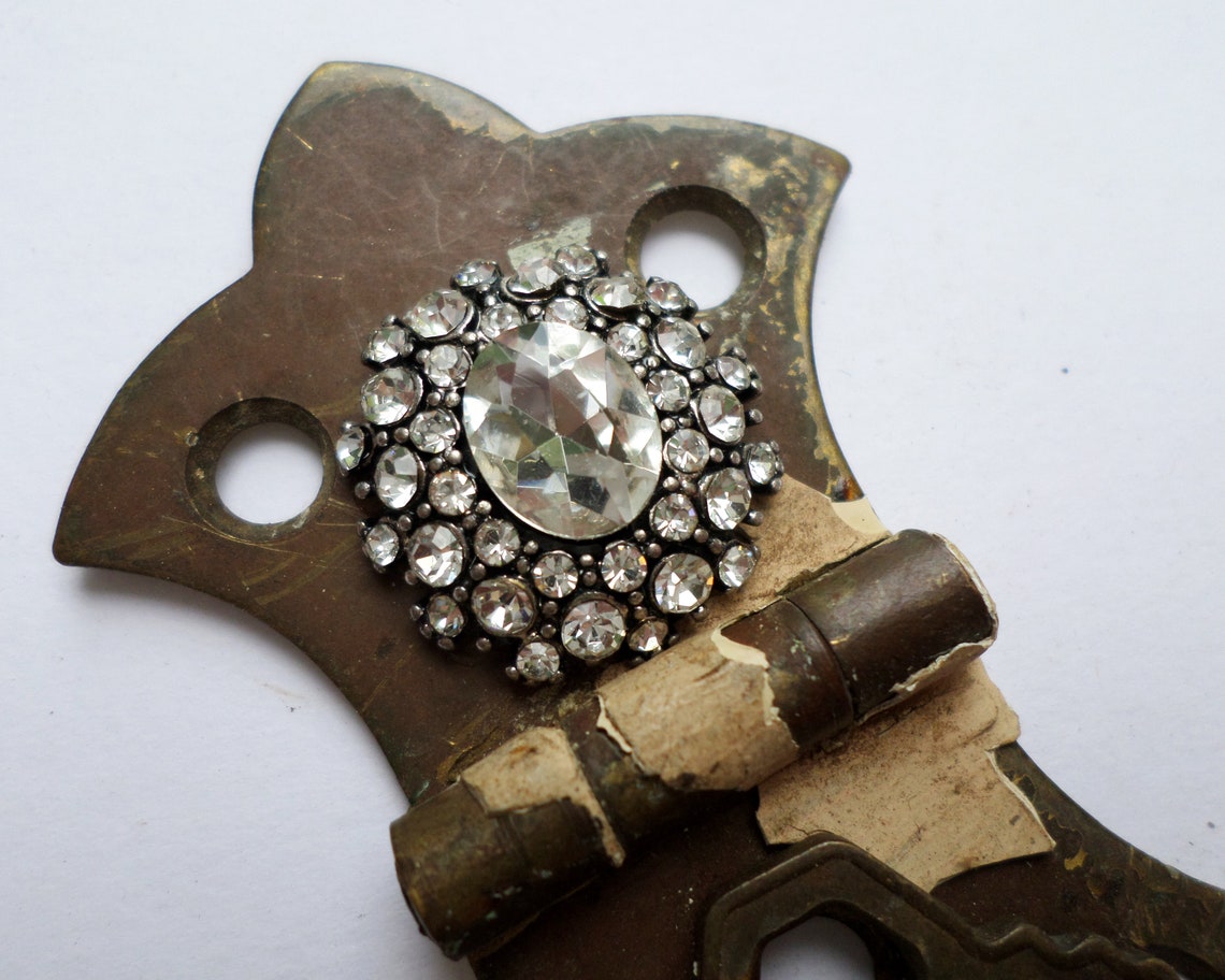 Vintage Findings Jewelry, Hinge and Rhinestone and Key Pendant, DIY