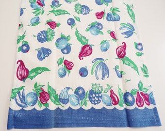 Vintage Flour Sack Towel, Made from 1930s or 1940s cotton fabric