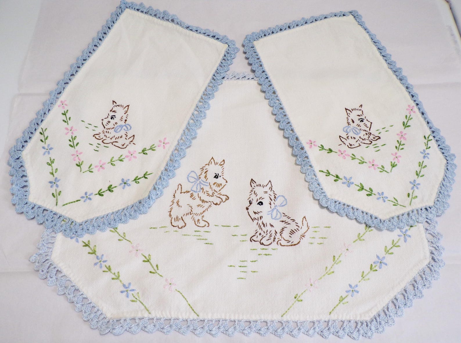 3-piece Doily Set, Vintage, Hand Embroidered, Scottie Dog - Etsy