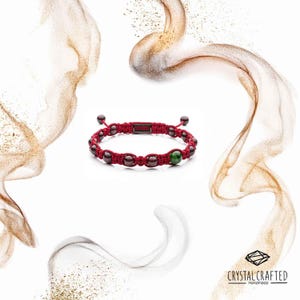 Granatmakraméarmband | Handgjorda skyddssmycken | Justerbart rött snörearmband för styrka och passion