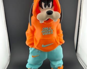 Goofy Streetwear Statue | 12