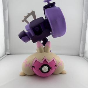 Tinkaton #0959 Pokémon | 3D-utskrivna N3D Pokébollar med klickknapp