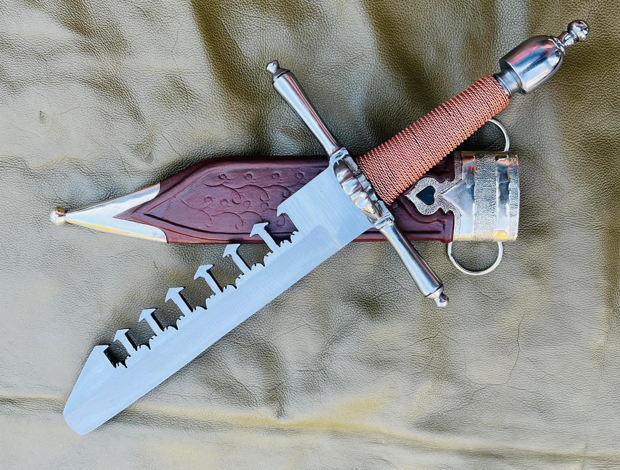 Espadas y Dagas Decorativas de Camuflaje