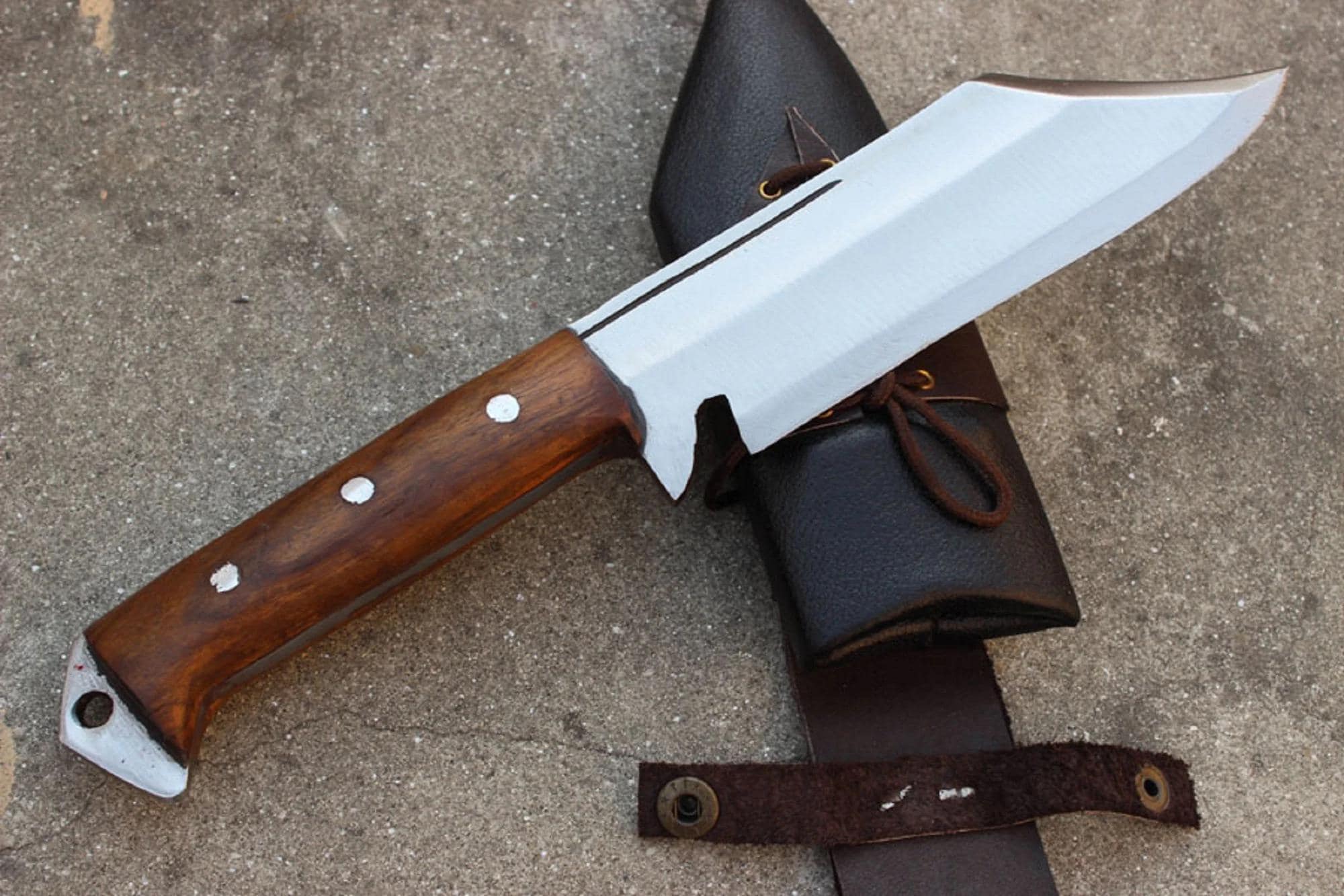 6″ blade Full Tang Zombie Chopper Machete-Hand Forged Mukti -Bush craft Tool-multiple functions-Easy to carry