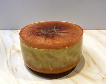 Handcrafted Resin Trinket Jar: Vibrant Jewelry Storage