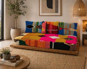 Canapé marocain - Long coussin de sol vert non rembourré (180 x 60 x 20 cm) + 3 coussins de dossier.