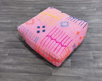 Handgefertigter marokkanischer Boden-Pouf, quadratisches Kilim-Kissen