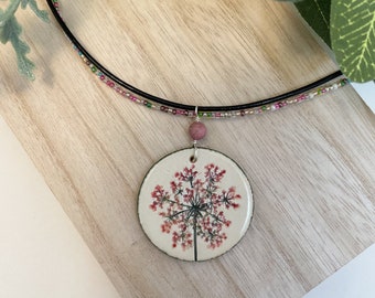 Pink Queen Anne's Lace Pendant on Beaded Necklace, Floral Necklace, Pressed Flower Jewelry, Wild Flower Necklace