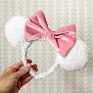 Marie-Inspired White Sherpa Minnie Ears | Aristocats Park Ears | France Minnie Ears | Riviera Minnie Ears