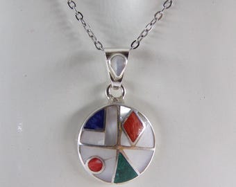 Pendentif soleil inca fait main : collier en argent 950, nacre et spondylus