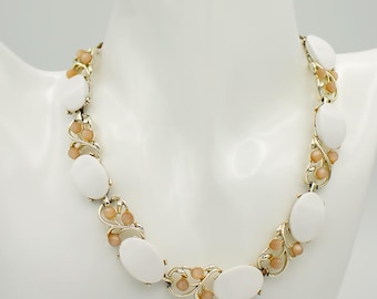 Vintage 1950s STAR pink and white thermoset lucite collar necklace with silver tone filigree metal setting and extender chain