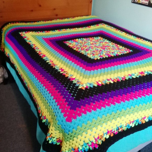 Blacklight Bedding (You'll Enjoy) Etsy