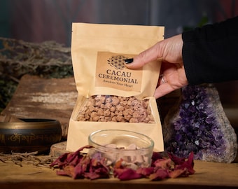 Ceremonial Cacao São Tomé, Pure Gourmet Brown Chocolate for Meditation and Spiritual Rituals