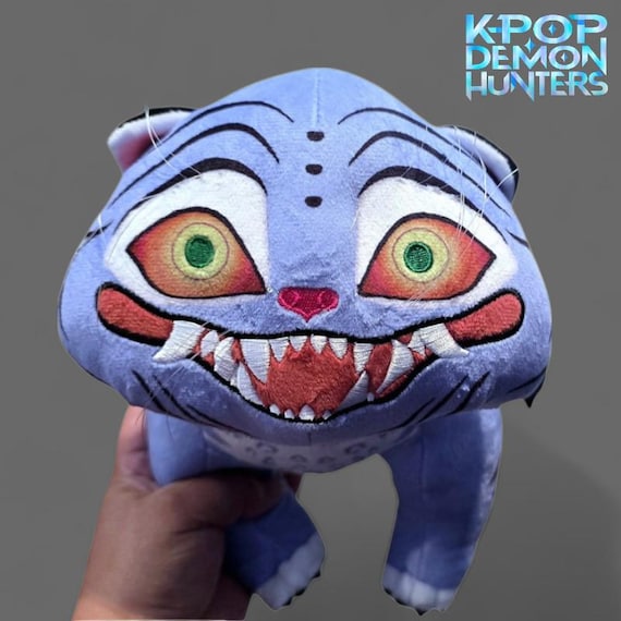 ★KPop Demon Hunters★Magpie & Tiger Badge (予約販売,大人気) KPop Demon Hunters Derpy Tiger And Sussie Bird Womens