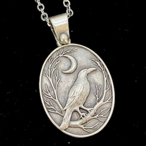Antike silberne Raben-Anhänger-Halskette: Himmlischer Vogel-Schmuck