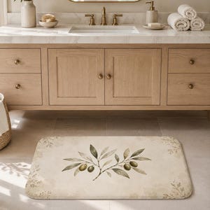 Tappetino da bagno botanico, tappeto da bagno in memory foam con motivo a rami d'ulivo verde salvia, arredamento neutro in stile rustico mediterraneo.