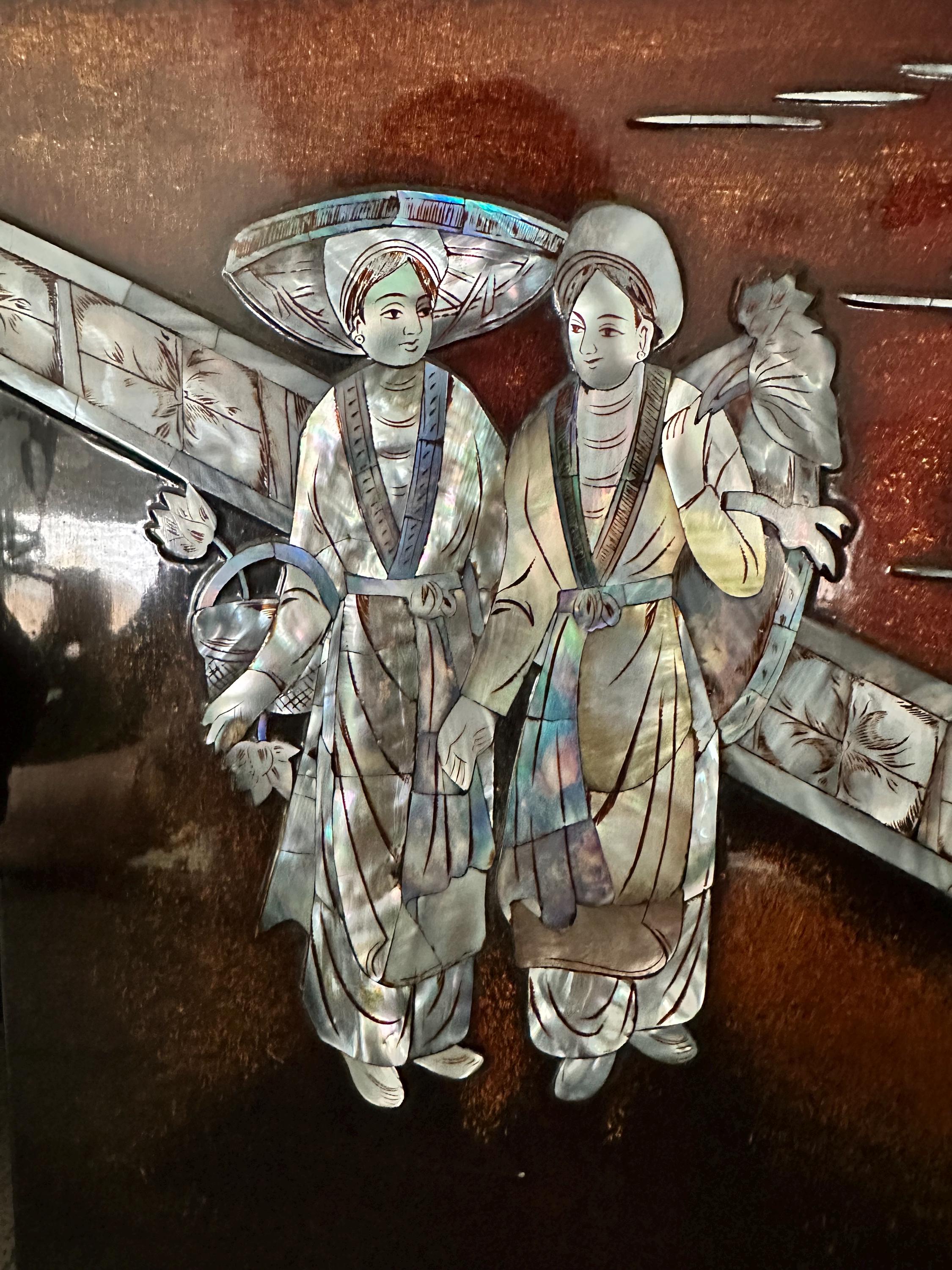 ベトナム木製 壁掛絵画 Vintage Mother of Pearl Inlay Wood Panel: Handmade Vietnamese Wall