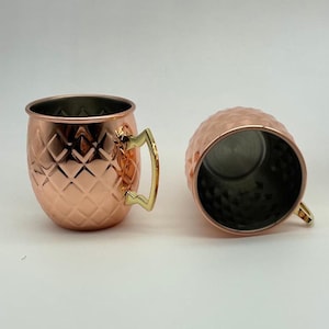 Set of 2 Handcrafted Copper Mugs with Brass Handle – Hammered Design for Stylish Cocktails