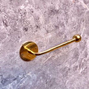 Porta carta igienica in ottone non laccato, porta rotolo di carta igienica in ottone fatto a mano per bagno, porta rotolo per bagno di servizio, porta asciugamani a parete