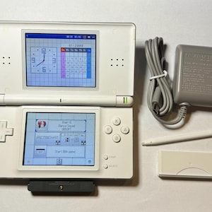 Nintendo DS Lite - Polar White *Refurbished*