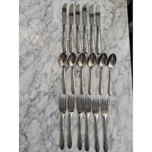 Washington Forge WEIZEN Edelstahl Menügabeln Messer Löffel MCM Lot von 18 6 Stk