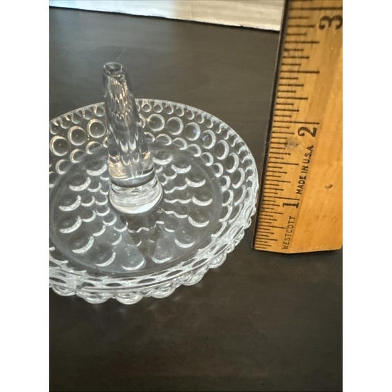 Studio Crystal by Studio Silversmiths Ring Holder - image 6