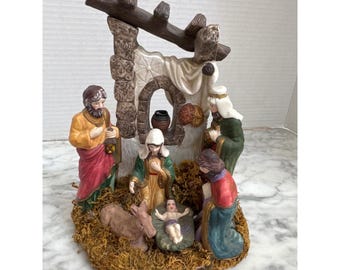 Vintage Ceramic Nativity Scene Holy Family Wise Men Moss Base Christmas Diorama
