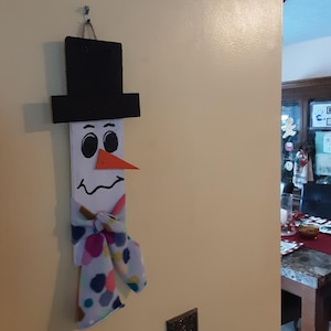 Hand Painted Snowman Wood Wall Hanger, Rustic Holiday Decor