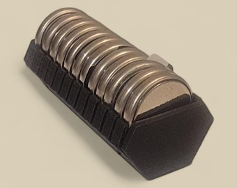 CR2032 Battery Holder - Compact Organizer for Up To 12 Button Cell Batteries, Lightweight Horizontal Storage Case for Coin Batteries