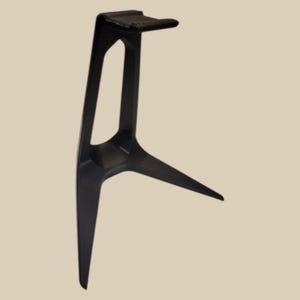Minimalist Headphone Stand – Lightweight, Durable, Modern Headset Holder for Desk, Office, Gaming Setup, and Home Organization