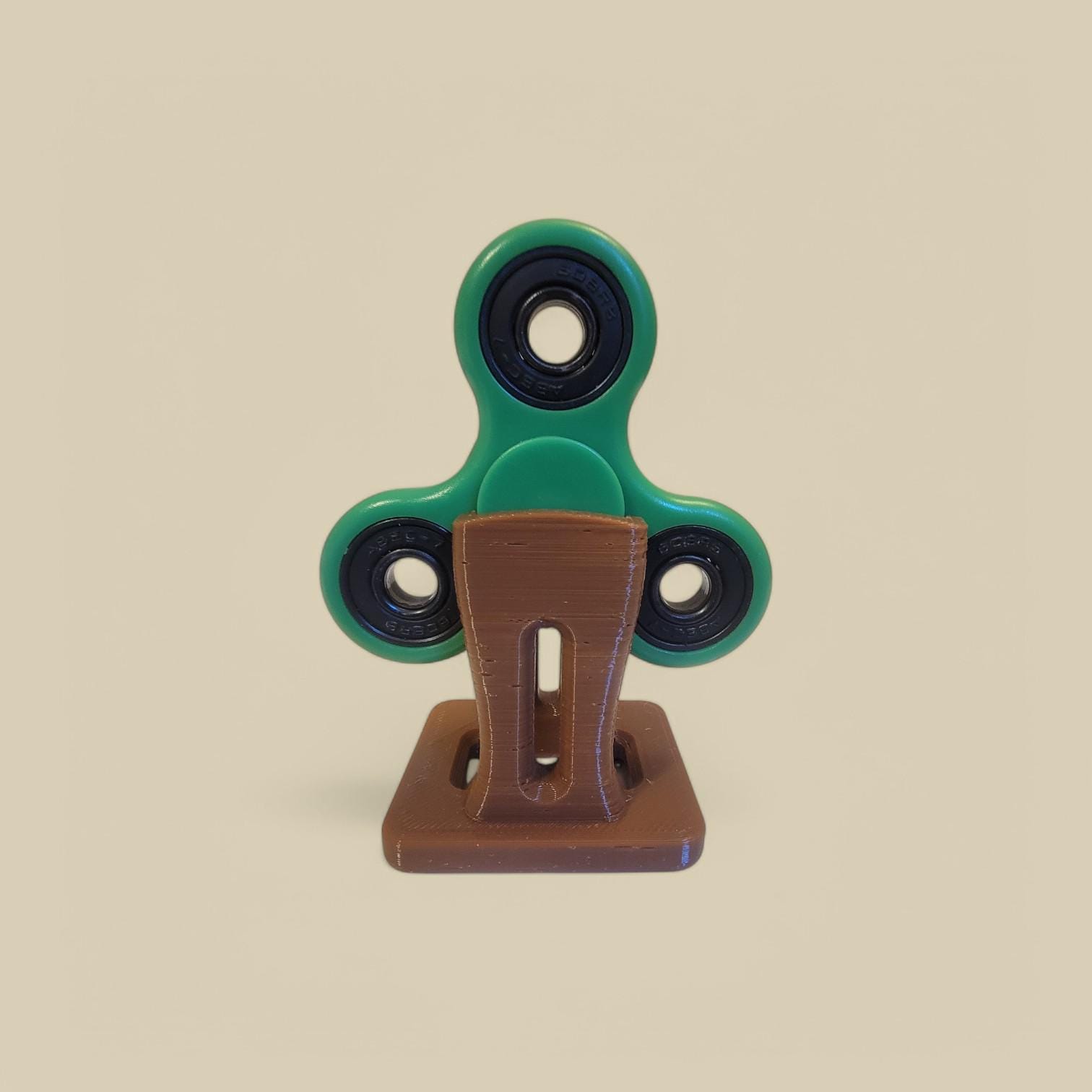 Fidget Spinner Stand - Perfect Display Stand for Your Fidget Spinner ...