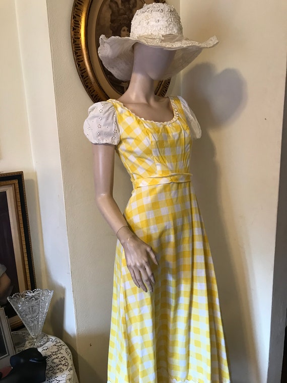 Vintage 70s Darling Boho Yellow White Check White