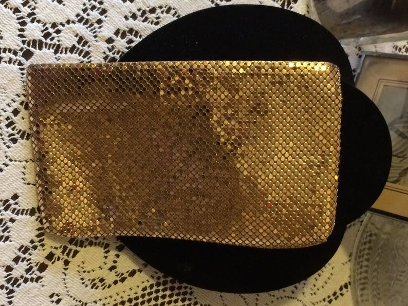 Vintage 70s Gold Metal Mesh Whiting DAvis Ladies Evening Clutch Purse Bag Holiday Gift for Her