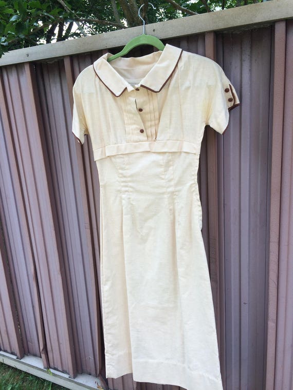 Vintage 40s WW II Ladies Creme and Brown Dress an… - image 9