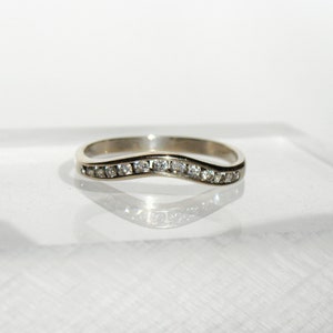 Curved diamond band, vintage diamond ring, .20ct, 18k gold, guard ring, wedding band, size 6 3/4