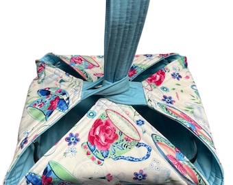 Casserole Dish Carrier Quilted and Reversible Pie Plate Carrier