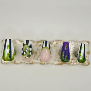 Glow in the dark Beetlejuice Nails ~ Gelnagel Aufpressen ~